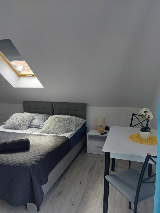 Pokoje I Apartamenty Matdar Mikołajki Szoba fotó